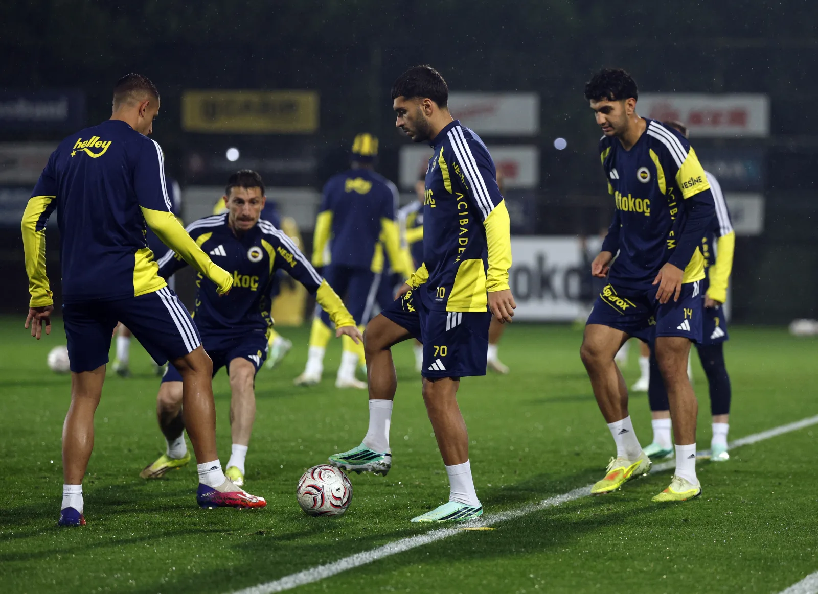 Fenerbahçe, Göztepe maçının hazırlıklarını tamamladı