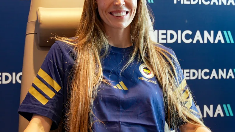 Fenerbahçe Medicana Kadın Voleybol Takımı sağlık kontrollerinden geçti