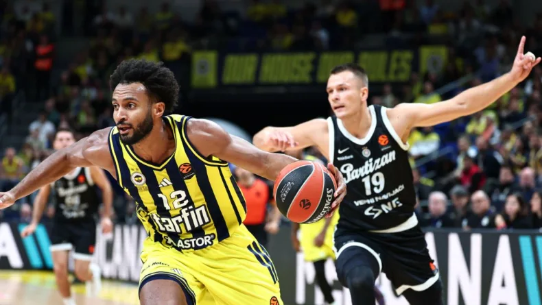 Fenerbahçe Tarfin - Partizan: 74-65