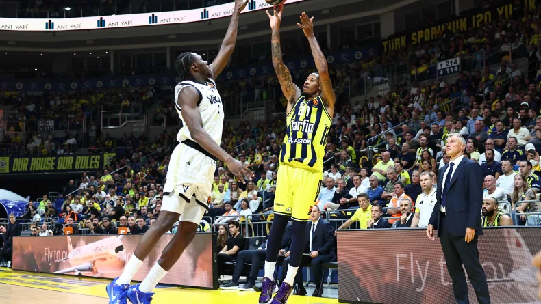 Fenerbahçe Tarfin - Virtus Bologna: 78-68