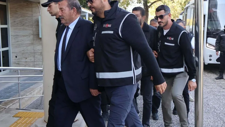 Fevzi Topuz'un yerine geçici olarak Mehmet Murat Yazar başkan vekili olarak görevlendirildi