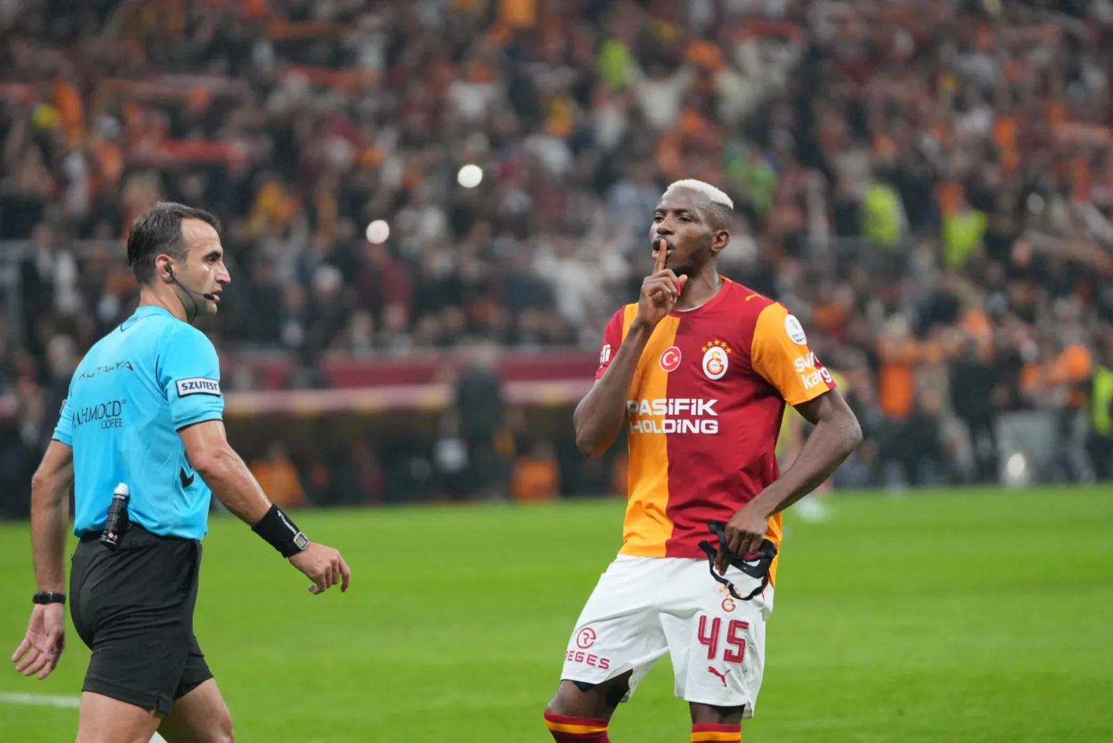 Galatasaray - Fenerbahçe: 2-0 (İLK YARI)