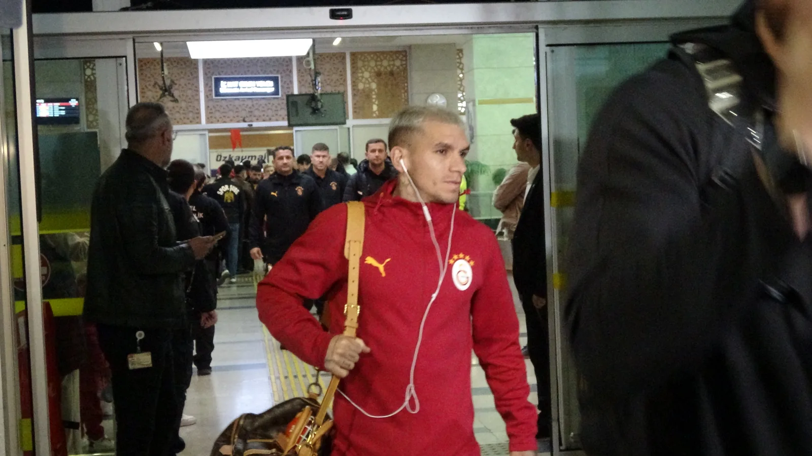Galatasaray kafilesi, Konya'da
