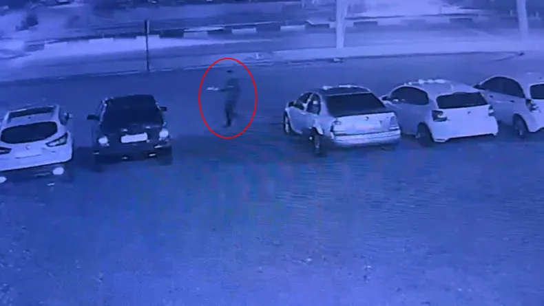 Galerideki 6 otomobili ateşe veren şüpheli tutuklandı