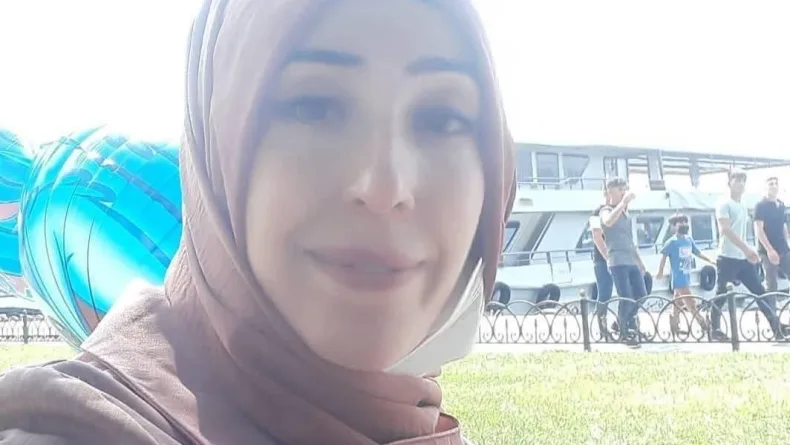 Gaziosmanpaşa’da çocuklarını kurtardı, minibüsün altında kalıp öldü