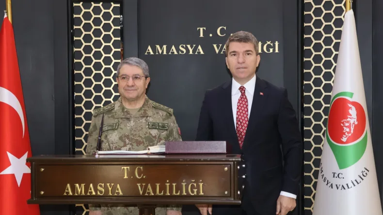 Genelkurmay Başkanı Orgeneral Bayraktaroğlu, Amasya Valiliği'ni ziyaret etti