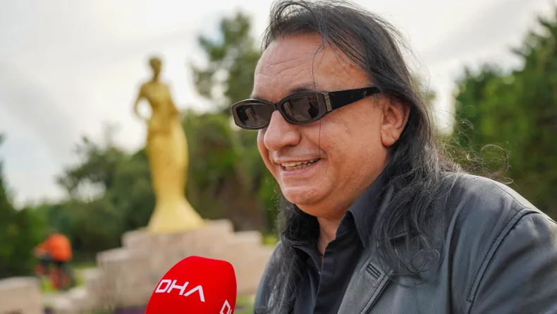 Gökhan Kırdar: Kam davulu kültürümüzde uygun ortamlarda yer almalı