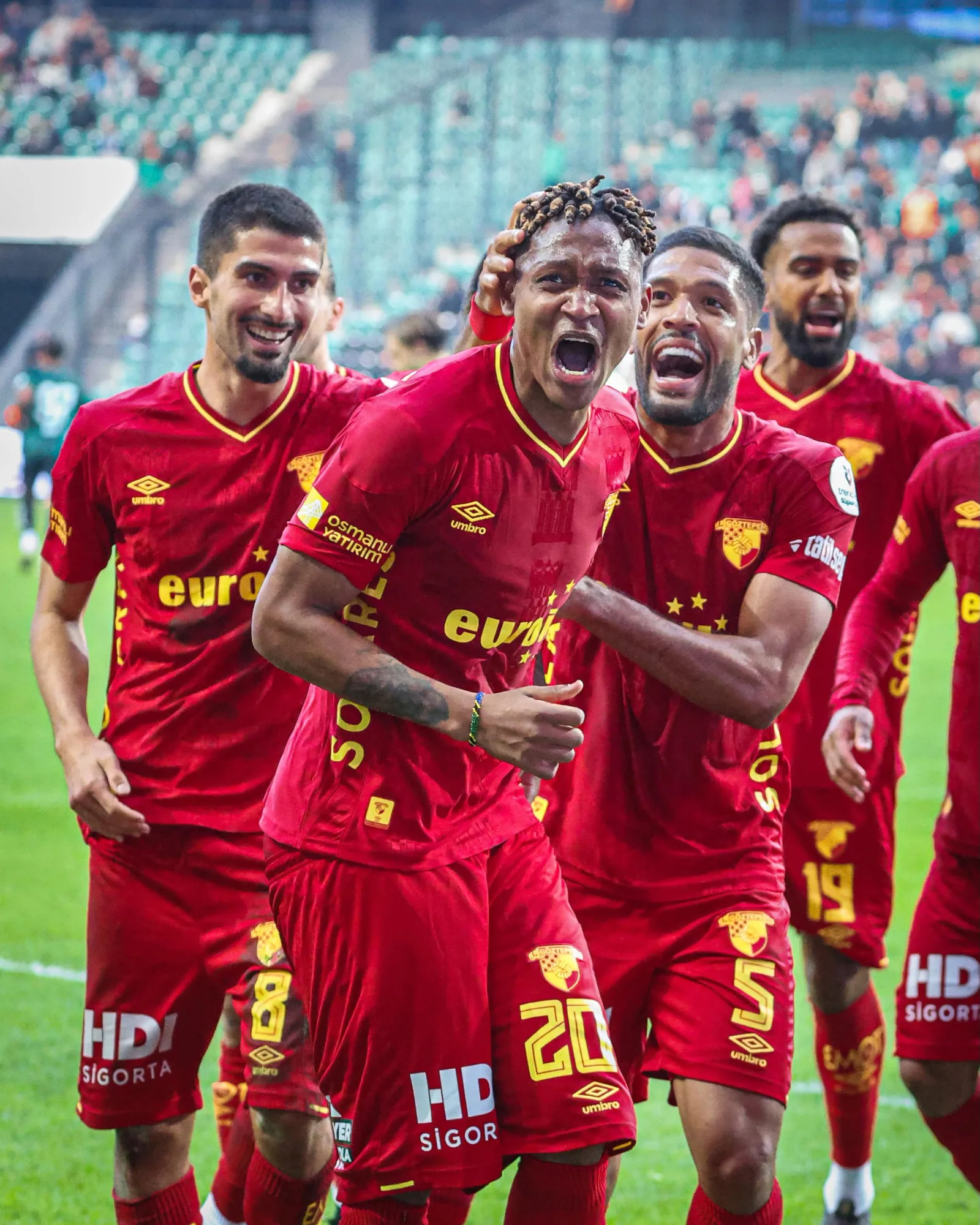 Göztepe'nin yeni hedefi Fenerbahçe