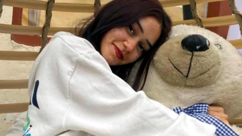 Gülden’i 30 bıçak darbesiyle öldüren sanığın anne, baba ve teyzesine iyi hal indirimiyle 5’er ay hapis