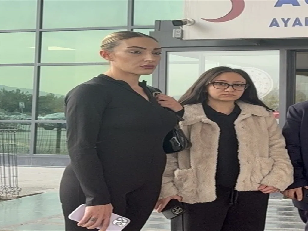 Güllü’nün kızı Tuğyan Ülkem Gülter hakkında 'hastalara eziyet' iddiasıyla soruşturma