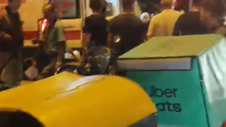 Hafif ticari araç, motosiklete çarptı; 1 ölü, 1 yaralı