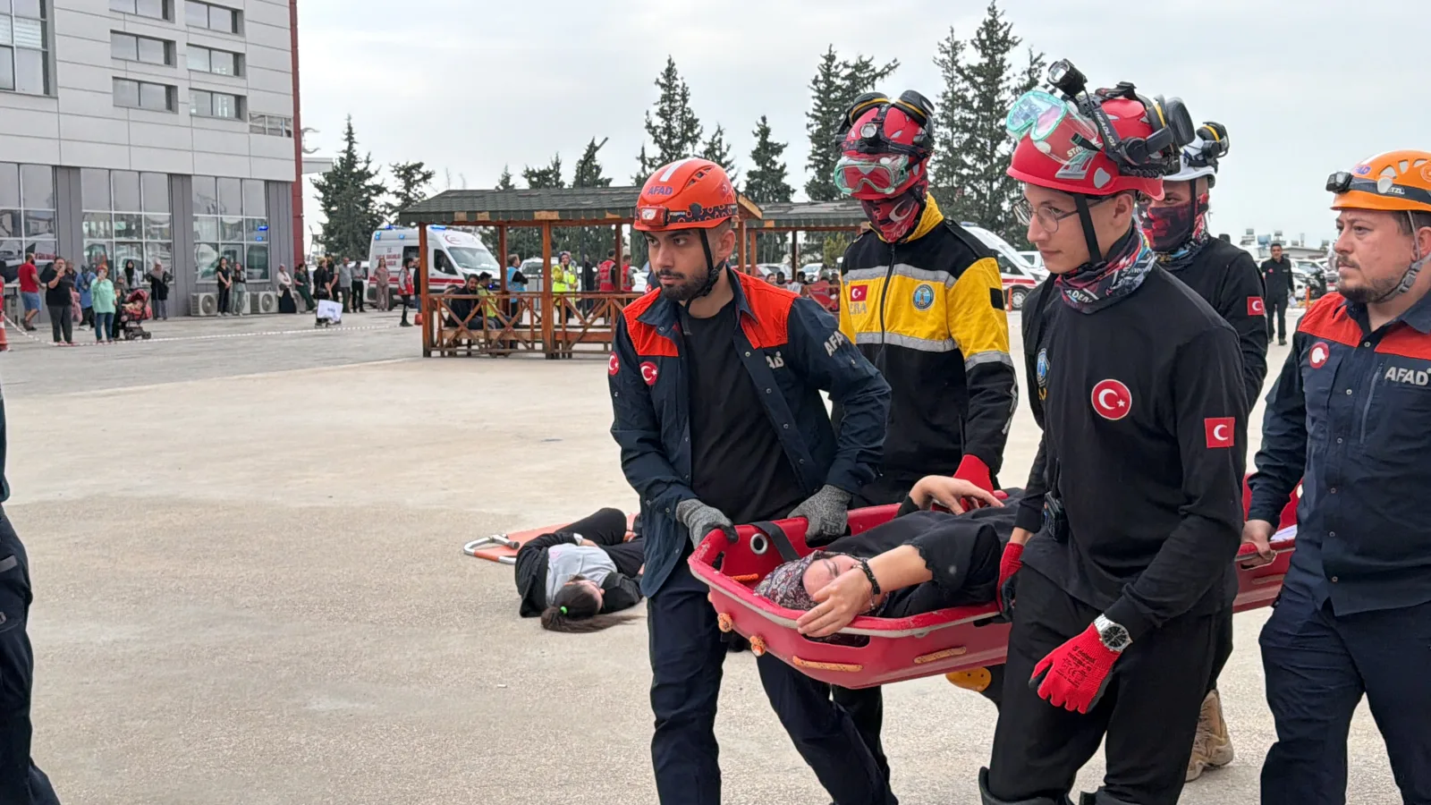 Hastanede bombalı saldırı tatbikatı