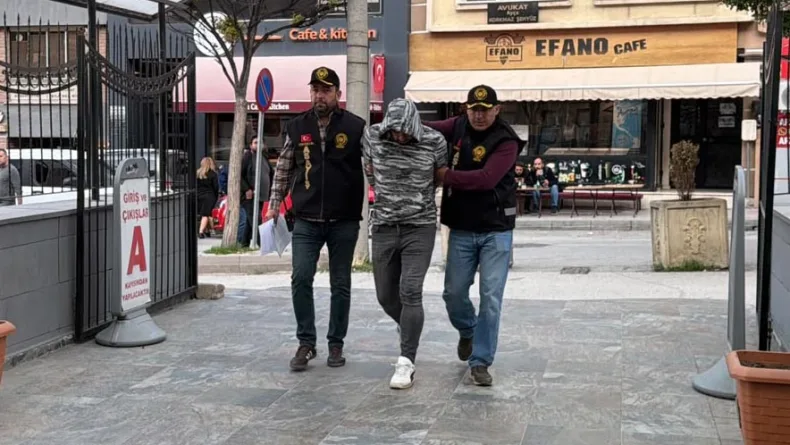 İçki içerken arkadaşı tarafından bıçaklanan kişi kurtarılamadı