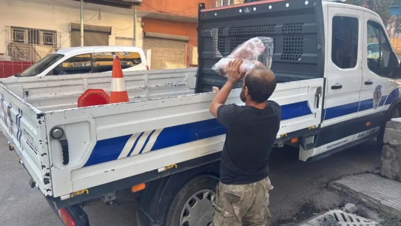 İmha edilmesi gereken bozuk etleri piyasaya sürmeye çalışan 4 şüpheli yakalandı