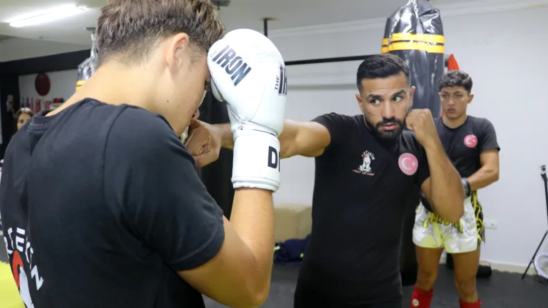 İnşaatta çalışırken Avrupa şampiyonu oldu; şimdi yeni sporcular yetiştiriyor