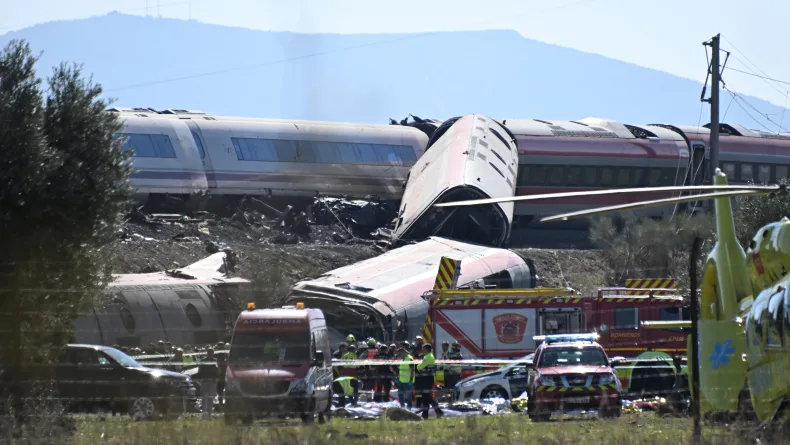 İspanya'daki tren kazasında can kaybı 69'a yükseldi