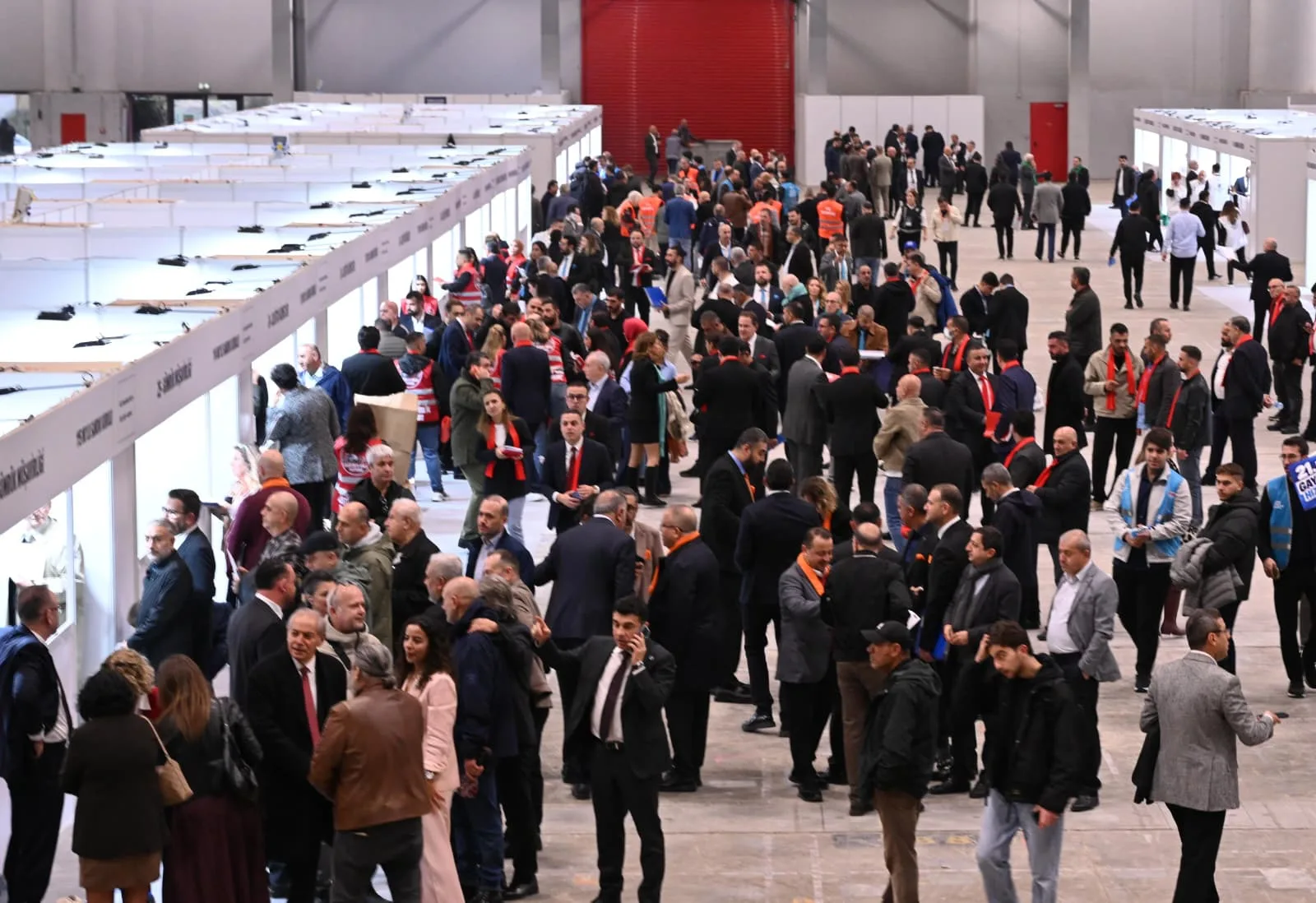 İstanbul Ticaret Odası'nda Meclis ve Komite üyelerini belirlemek için  seçim başladı