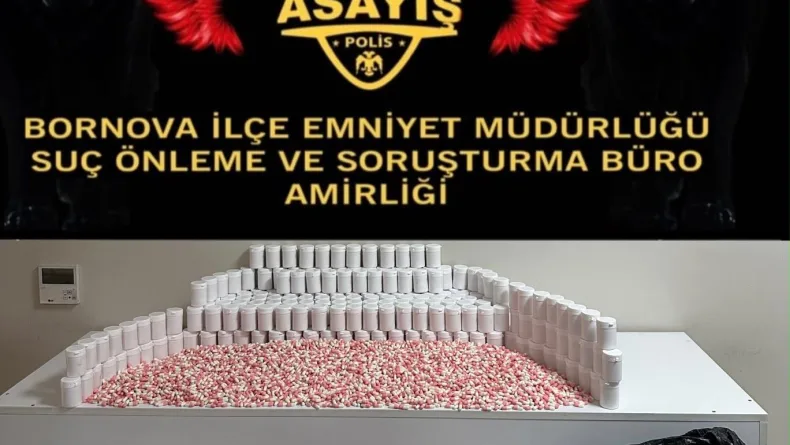 İzmir’de 43 bin 730 sentetik ecza ele geçirildi