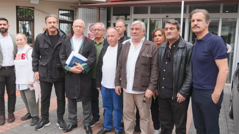 Kadir İnanır'ın vasiyetinin açıklanacağı davada duruşma 17 Aralık’a ertelendi