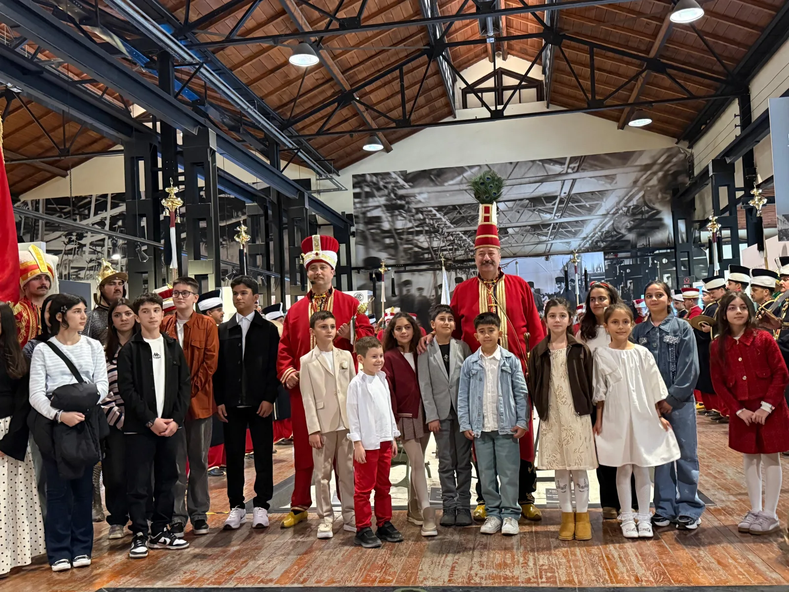 ‘Kahramanım Mehmetçik ve Vatan’ konulu resim yarışmasında ödüller verildi