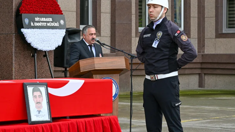 Kalp krizinden hayatını kaybeden polis memuru için uğurlama töreni