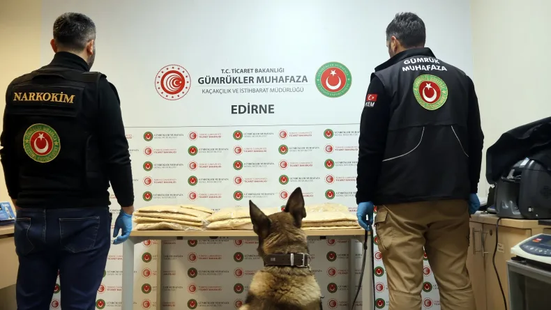 Kapıkule’de TIR’da 50 kilo 506 gram uyuşturucu ele geçirildi