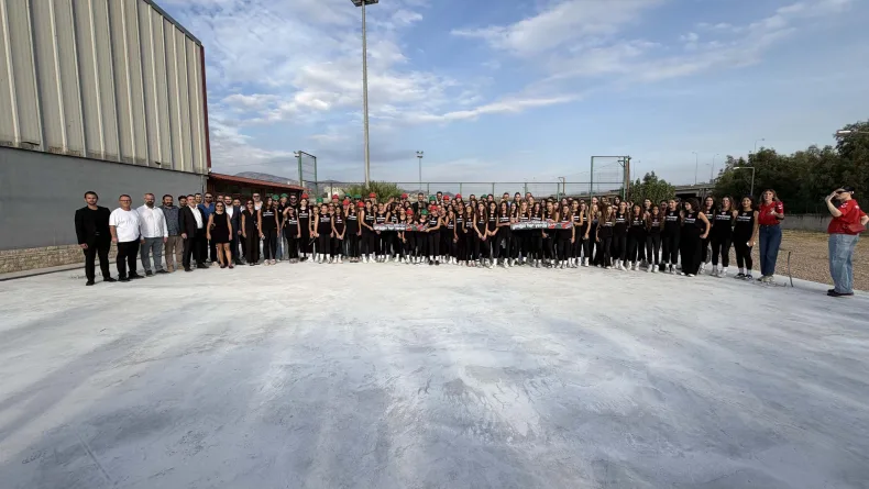 Karşıyaka voleybolda geleceğin temelini attı