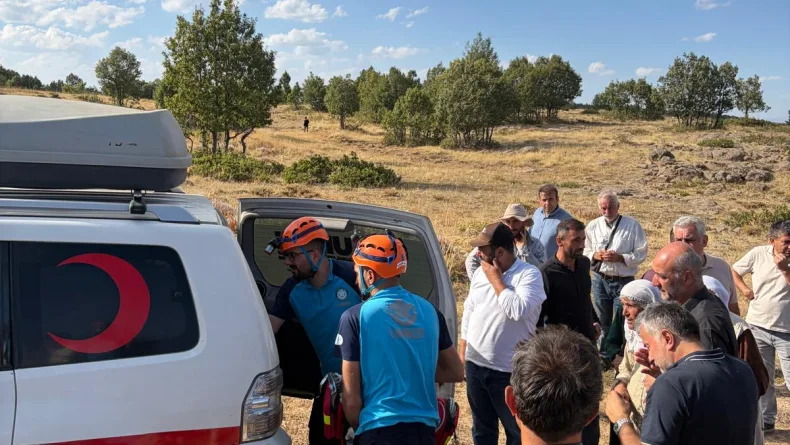 Kayıp olarak aranan kişi, arazide ölü bulundu