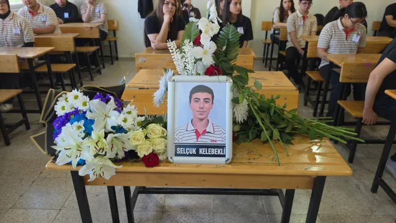 Kazada ölen 17 yaşındaki Selçuk, okulunda anıldı
