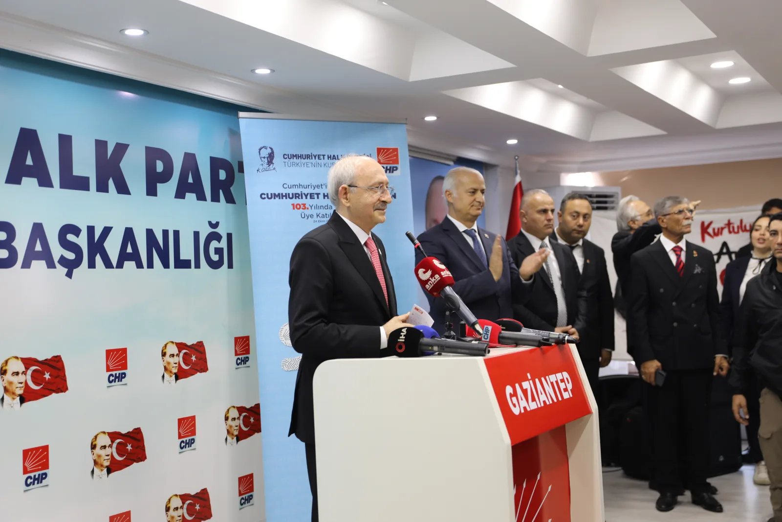 Kılıçdaroğlu: Türkiye, Orta Doğu'nun koçbaşıdır