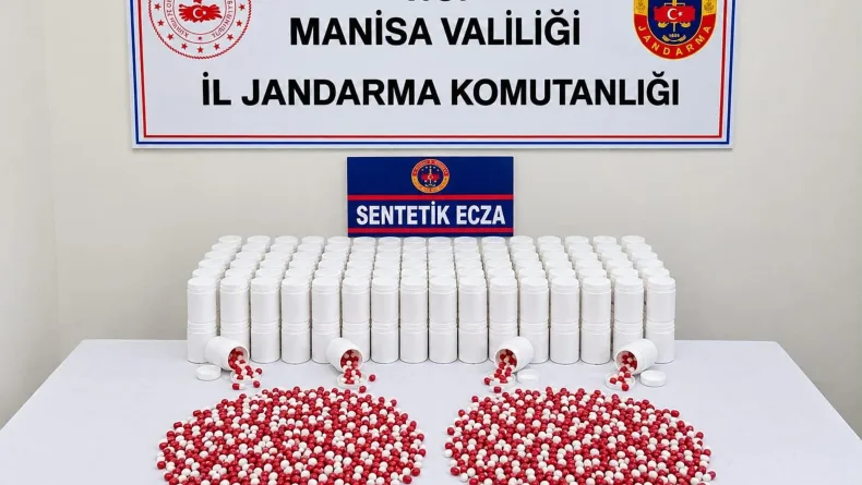 Kırsal alana gizlediği 12 bin 450 sentetik hapla ele geçirilen şüpheli tutuklandı