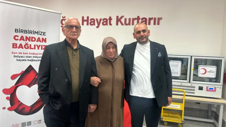 Kızılay'a 36 kez kan bağışlayan Meryem Çağdaş, ailesini de bağışçı yaptı