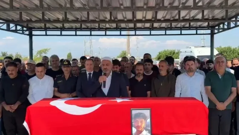 KKTC'de gemi kazasında cansız bedenine ulaşılan üniversiteli Özgür toprağa verildi