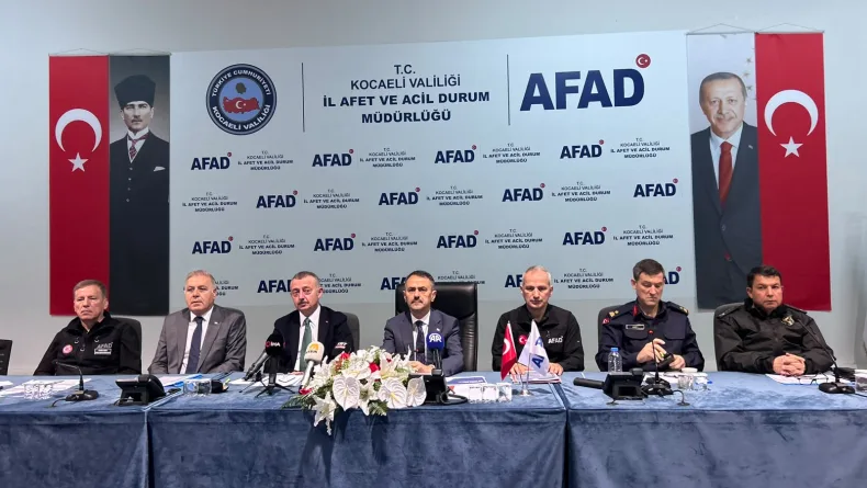 Kocaeli'de sele neden olan sağanakta 1900 olaya müdahale edildi, mahsur kalan 267 kişi kurtarıldı
