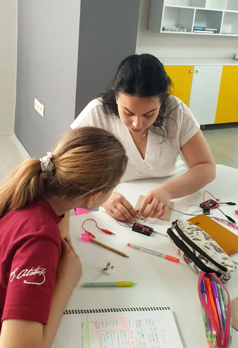 Kök hücre bekleyen Emine öğretmen: Lütfen bizlere umut olun