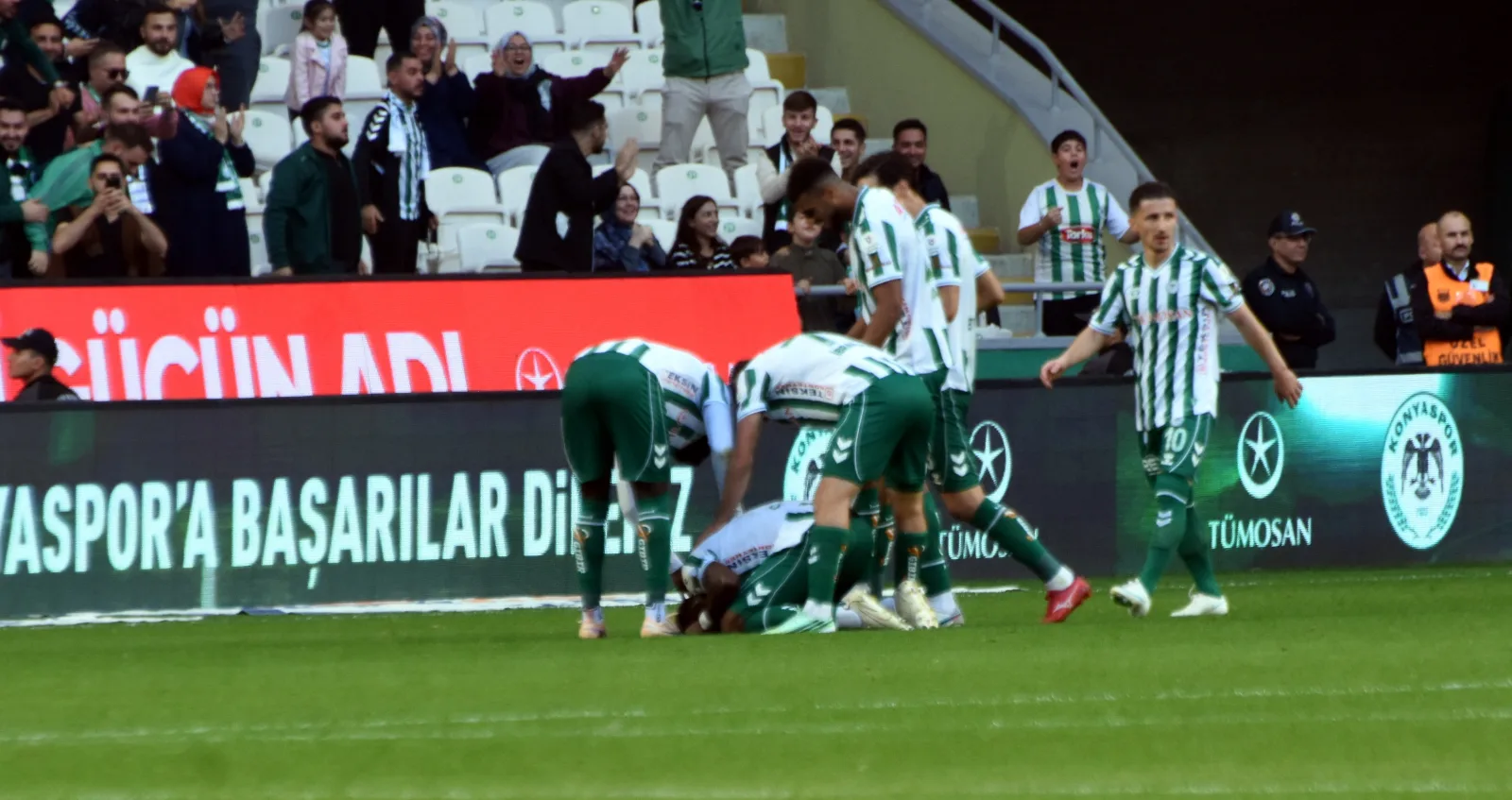 Konyaspor- Gençlerbirliği maçı fotoğrafları