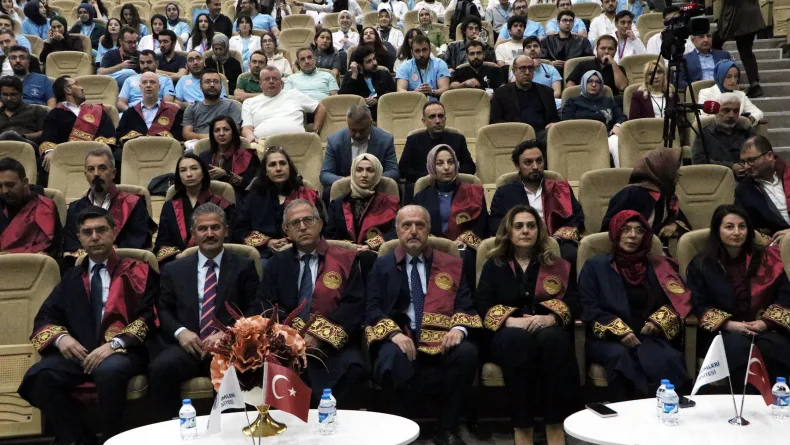 Kumar bağımlılığı, tedavisi olan psikiyatrik bir hastalıktır