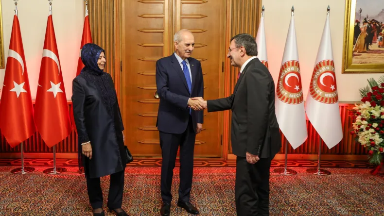 Kurtulmuş: Yeni Partililerin davranışı hiç şık olmamıştır / Ek fotoğraflar