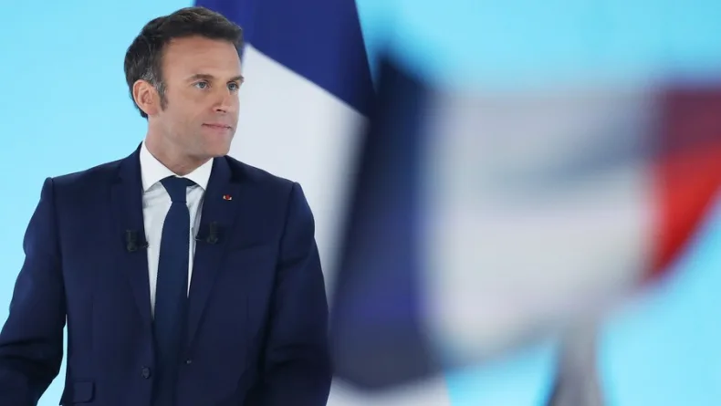 Macron: 15 yaş altına sanal medya yasağı tüm Avrupa'da standart olmalı