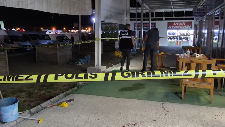 Malatya'da bıçaklı kavga; 3 yaralı