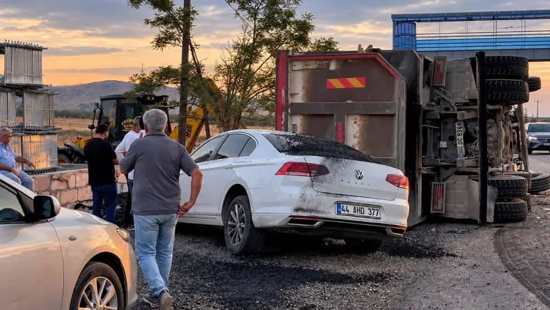Malatya'da kamyonun çarptığı yaya ağır yaralandı