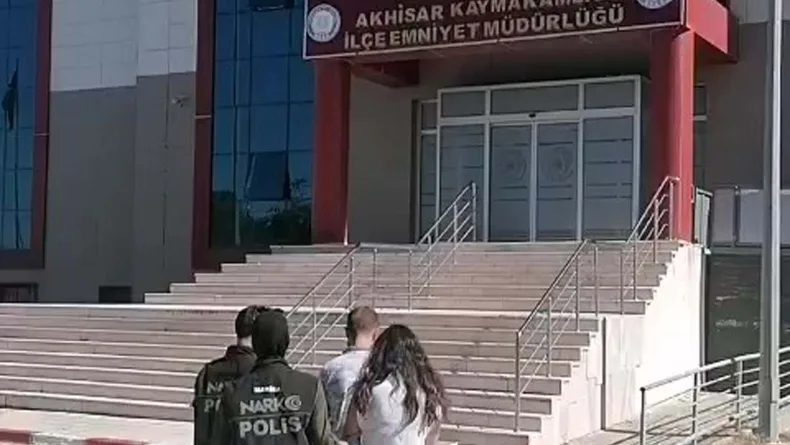 Manisa'da uyuşturucu operasyonu; 2 tutuklama