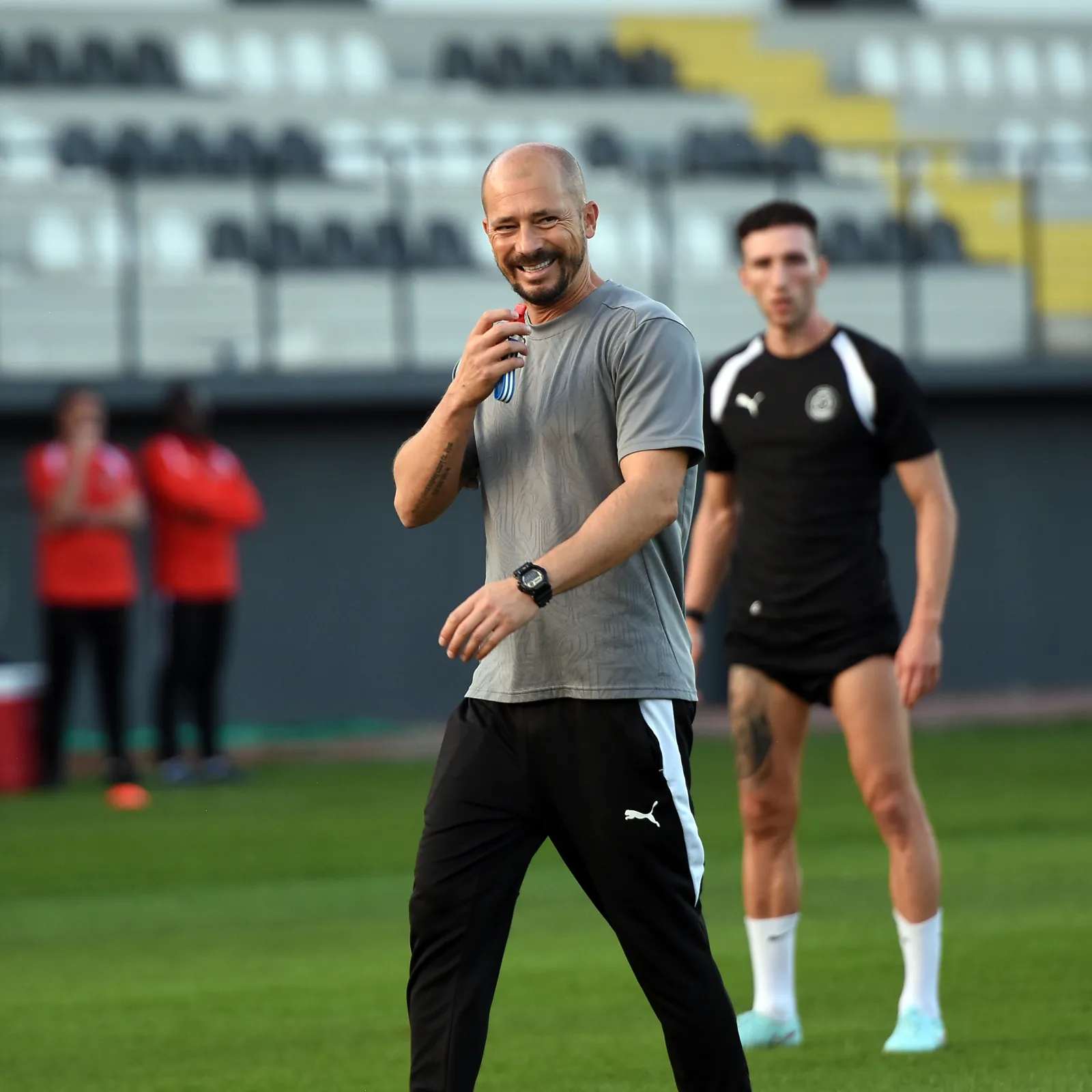 Manisa FK Maestro'yla ilk maçta