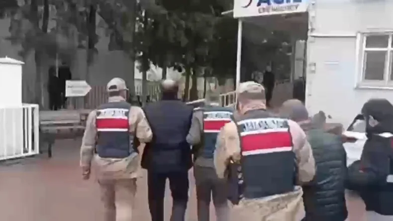 Mardin merkezli 6 ilde DEAŞ’ın finansal ağına operasyon: 11 gözaltı