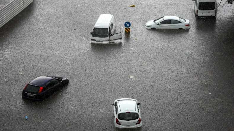 Meteorolojik ekstrem olaylar 2 kat arttı, ilk sırada yağmur ve sel yer aldı