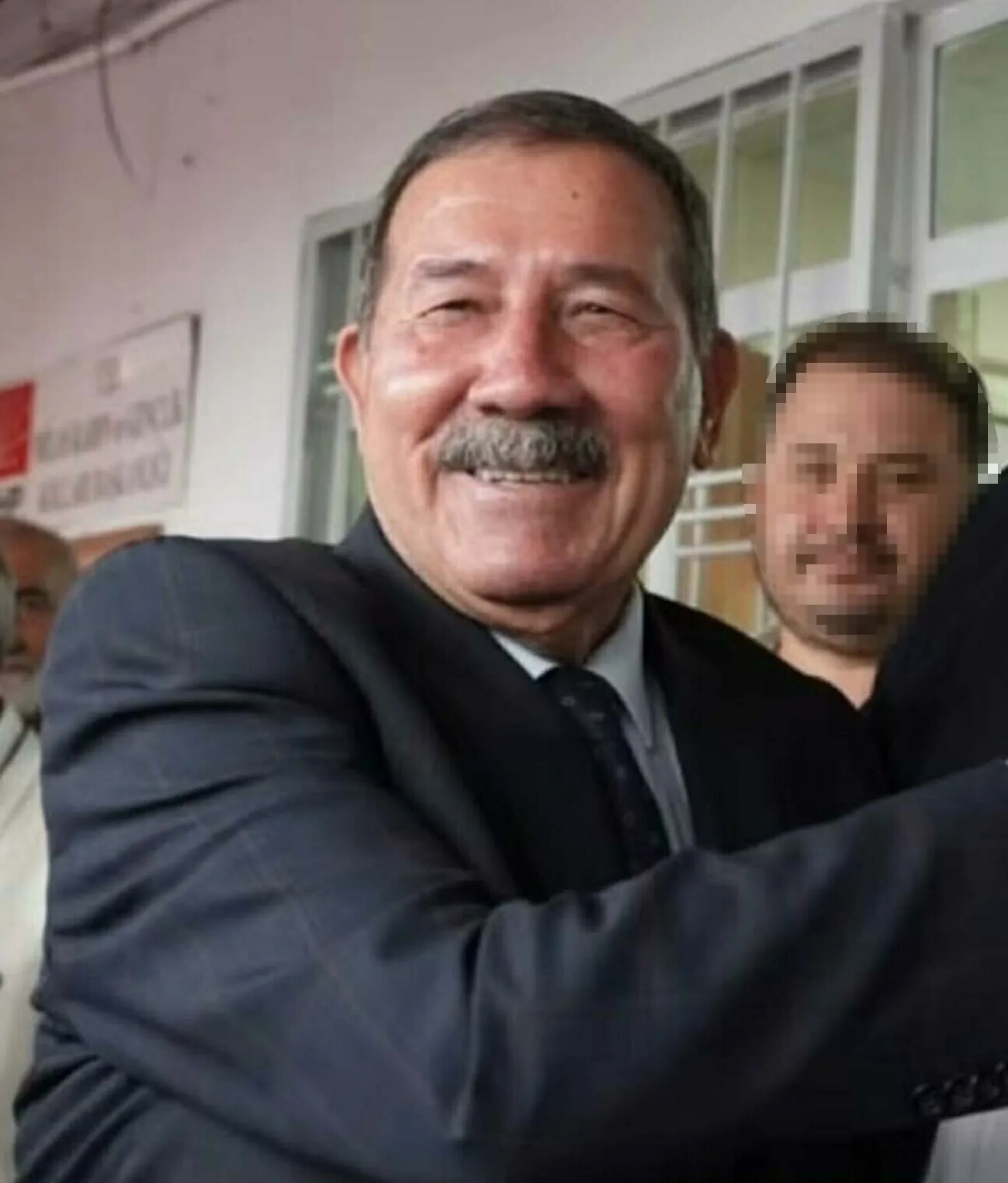 Milas Belediye Başkanlığı görevinden uzaklaştırılan Topuz, başka cezaevine nakledildi