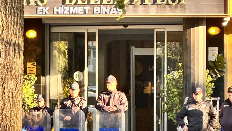 Milas Belediyesi'ne yönelik soruşturmada 29 gözaltı