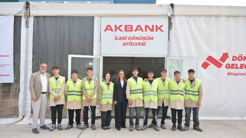 Milli Eğitim Bakanlığı ve Akbank ileri dönüşümü mesleki eğitime taşıyor