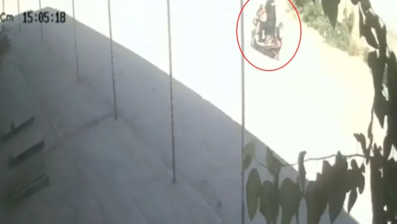 Motosikletlerin çarpıştığı kaza kamerada: 1’i ağır, 2 yaralı