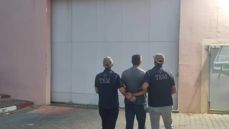 Muğla'da 6 yıl 10 ay hapis cezasıyla aranan ihraç polis yakalandı